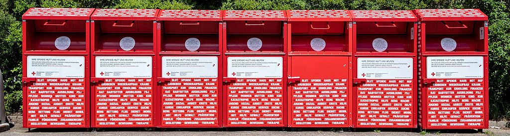 Contenedor de ropa usada