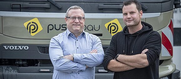 Despachador René Gleisenberg y Director General Werner Schneider