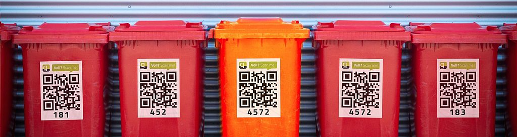 Contenedores con código QR