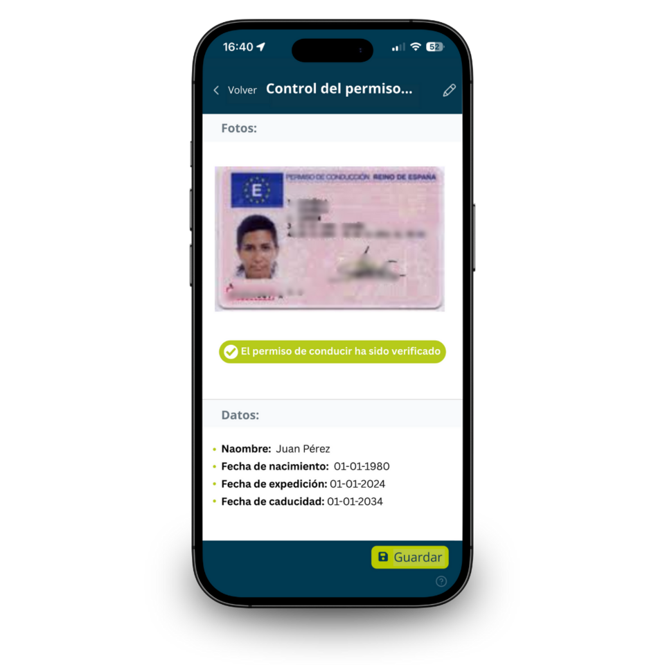 Mobile App zur digitalen Führerscheinkontrolle mit erfolgreicher Verifizierung und Anzeige der Fahrerdaten